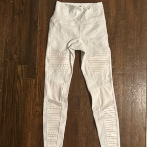 Alo Yoga High-Waist Moto Legging XS White